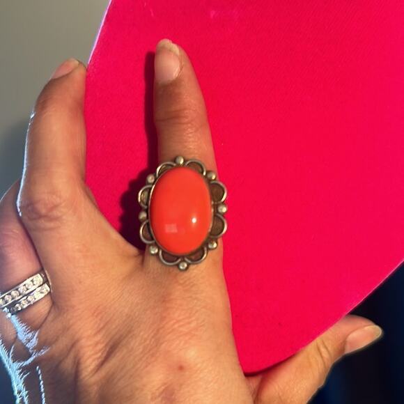 Vintage ring with pink peach stone. Size 7 - Picture 3 of 11